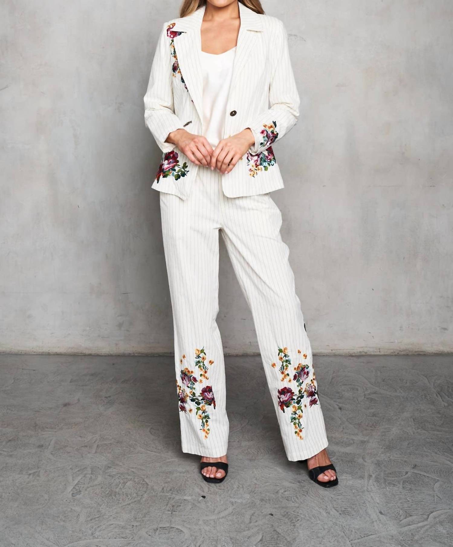 Paparazzi - Woven Yarn Dyed Embroided Pin Stripe Blazer