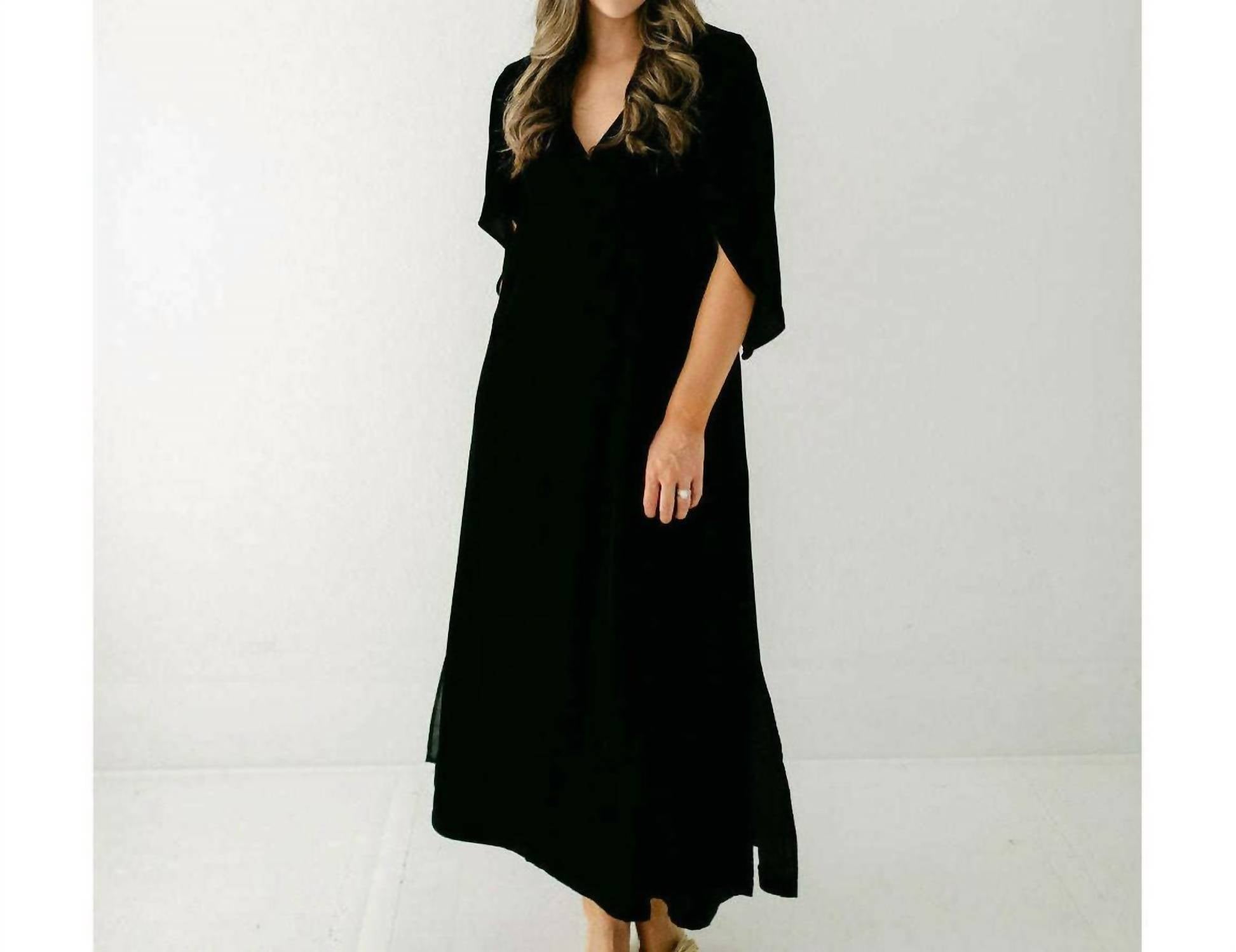 Anna Cate - Meredith Velvet Midi Dress