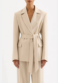 Nude Lucy - Eryn Blazer