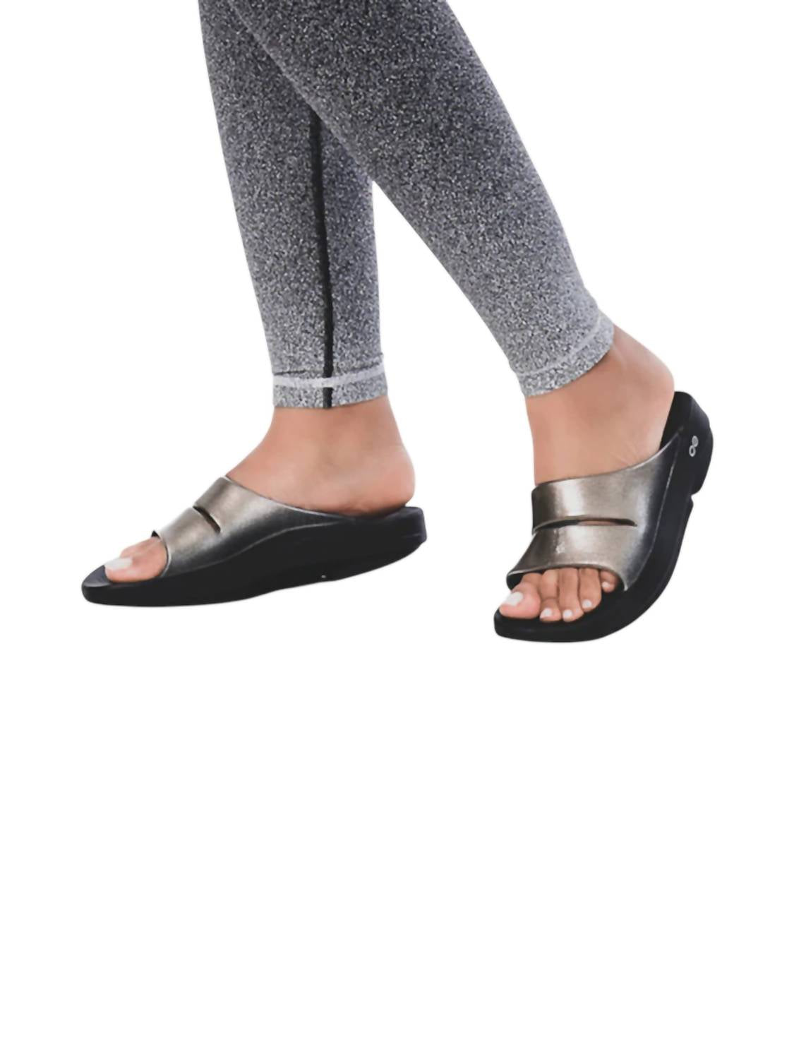 Oofos - Women's Ooahh Luxe Slide Sandals