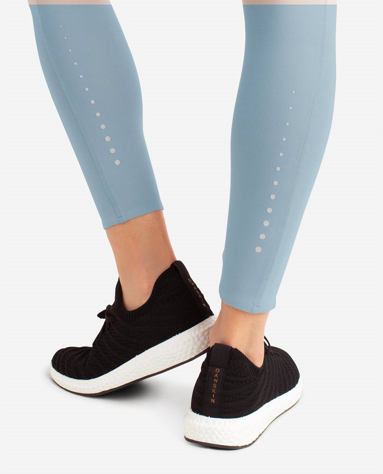 Danskin - Pacesetter 7/8 Legging