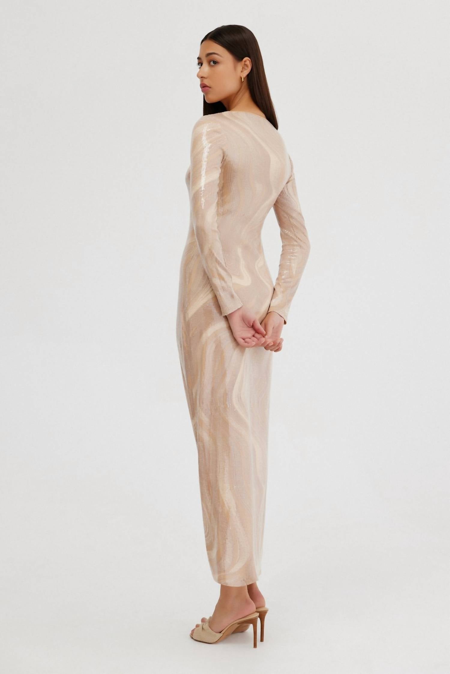 Significant Other - Madalyn Maxi Long Sleeve Dress