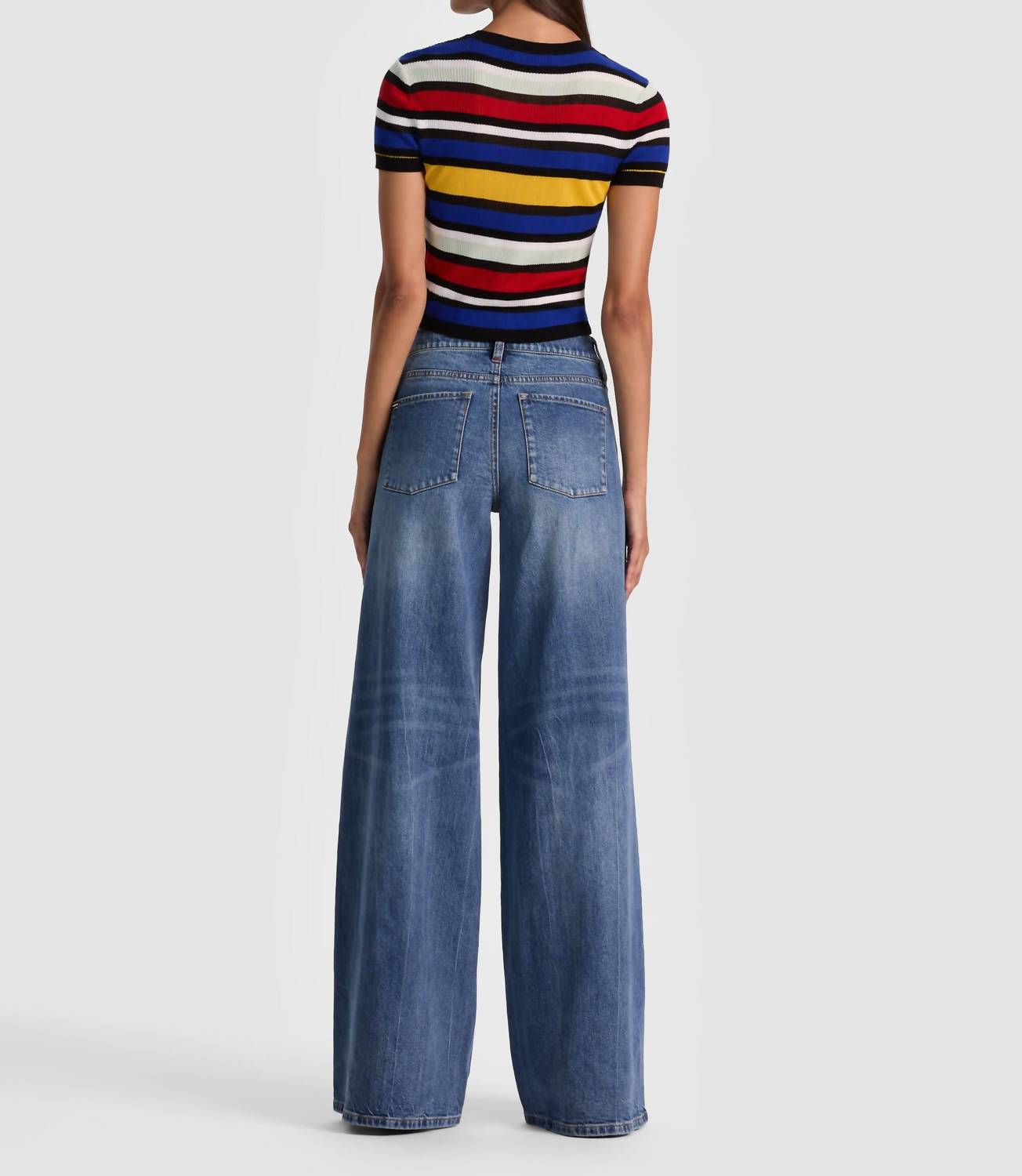 Alice + Olivia - Ciara Short Sleeve Pullover Top