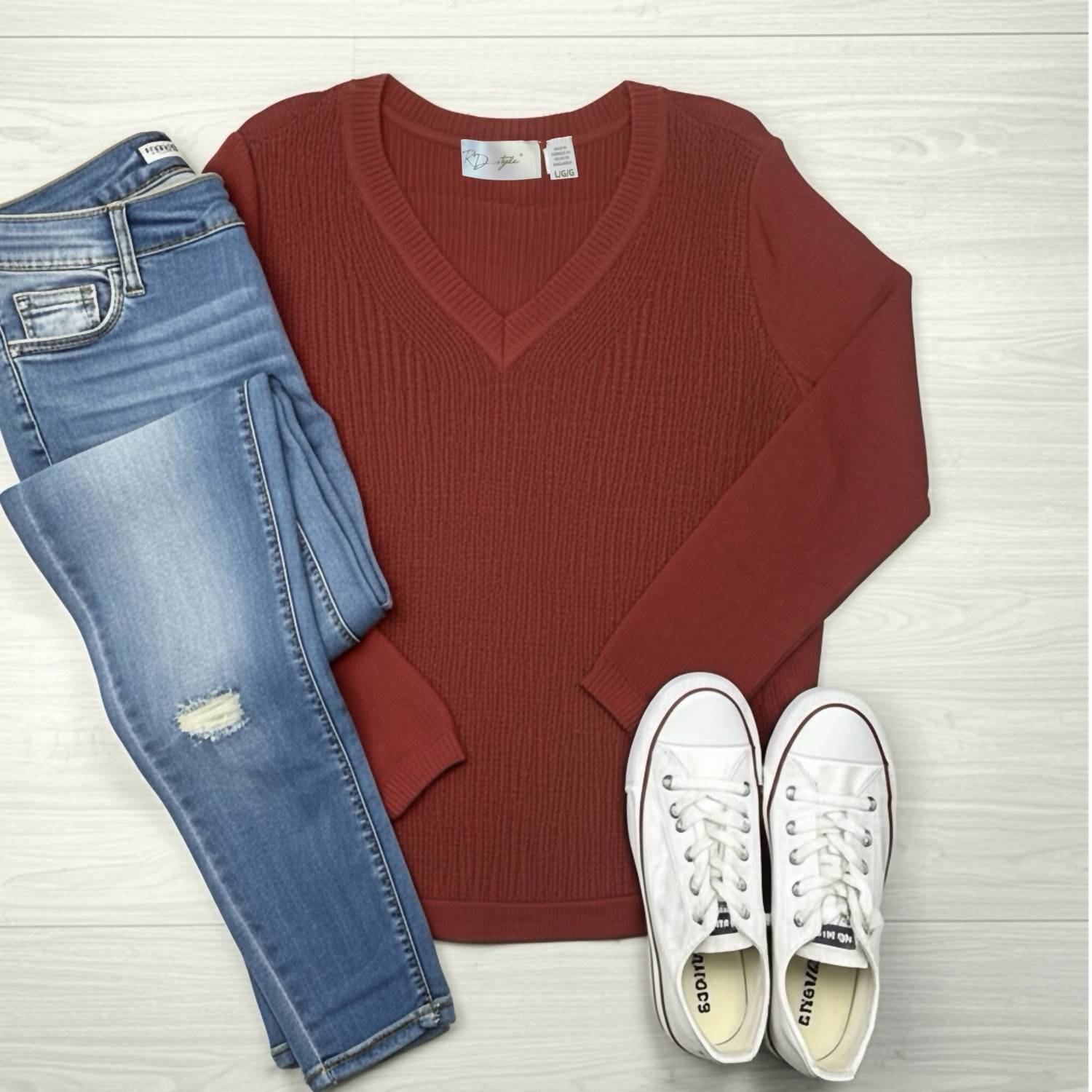 Rd Style - Josslyn V Neck Sweater