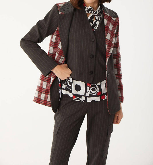 Isle By Melis Kozan - Keaton Blazer