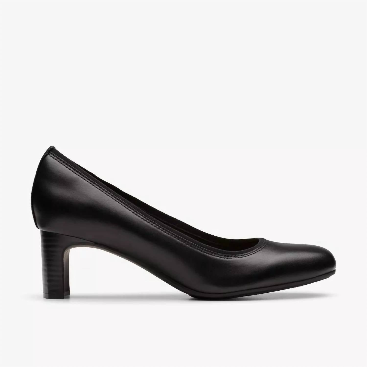 Clarks Women's Anelise Nora Pump in black leather - women's heels