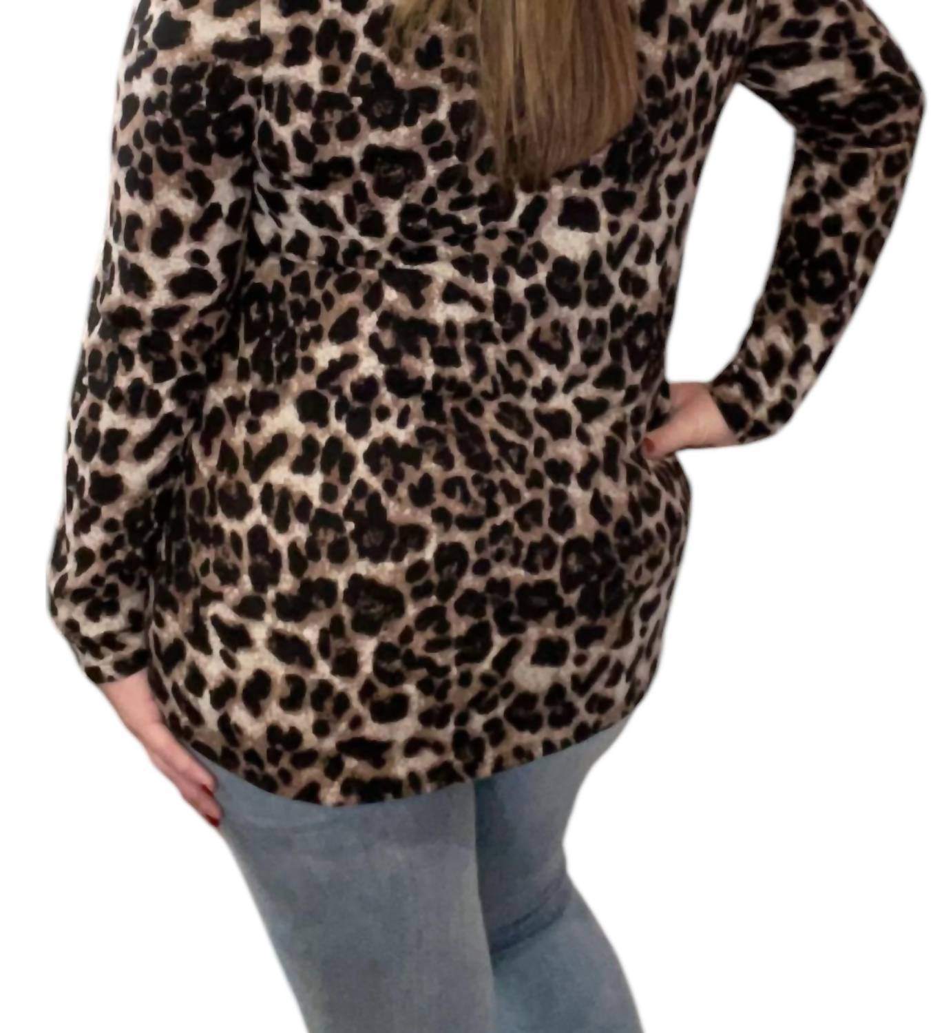 Honeyme - Leopard Pocket Long Sleeve Tee