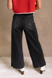 Ceros - High Rise Straight Denim