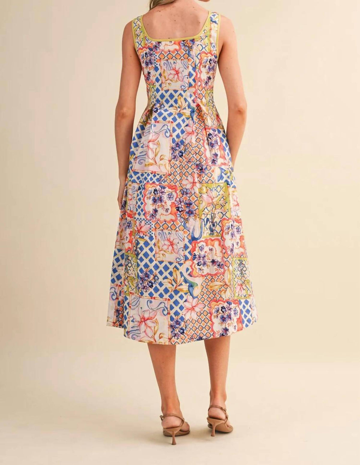 &Merci - Floral Contrast Piping Dress