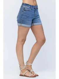 Judy Blue - Mid Rise Slim Shorts
