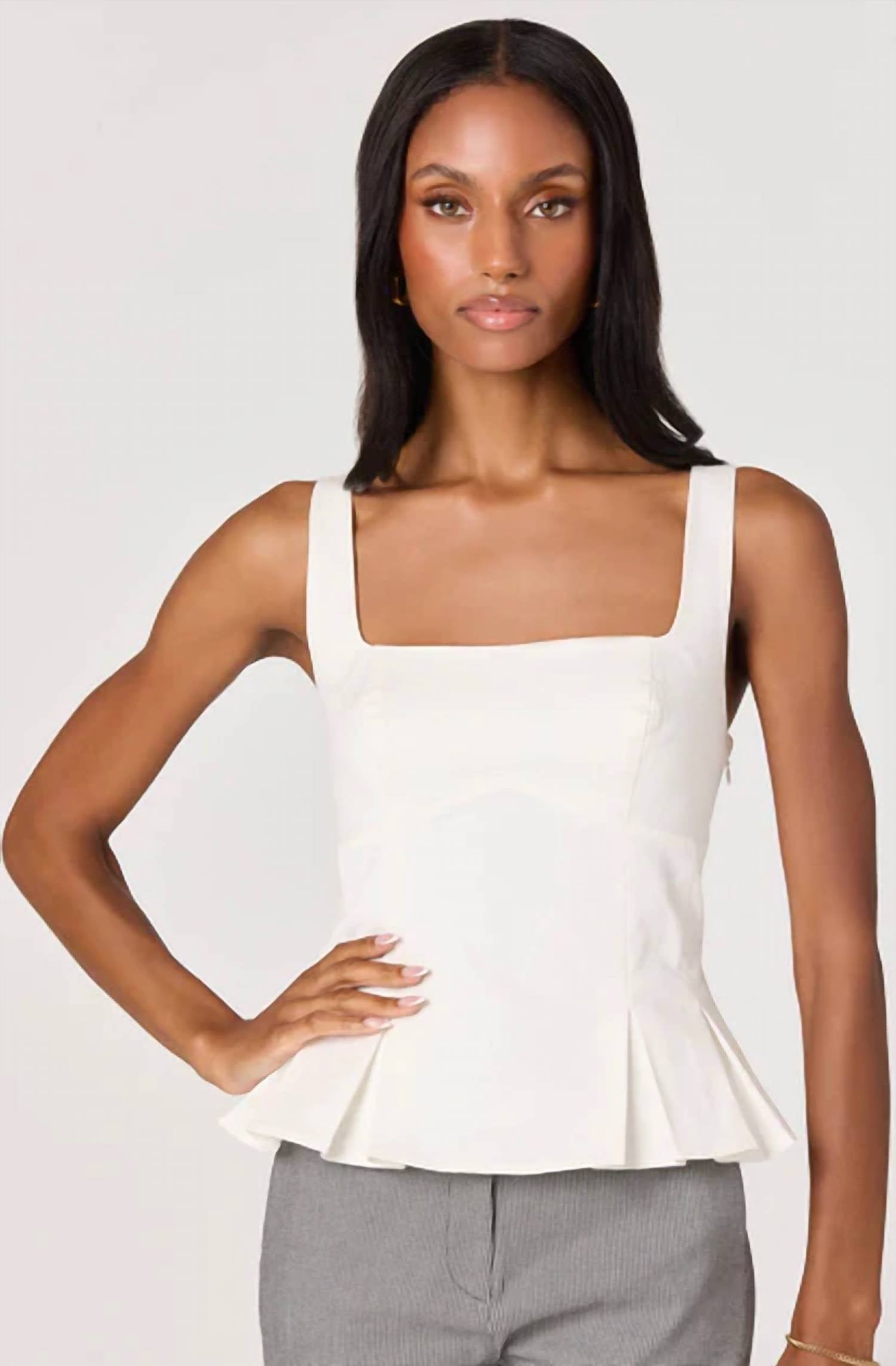 Astr - Viki Sleeveless Top