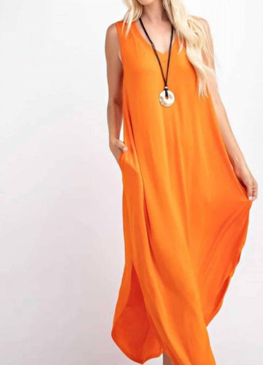 Reborn J - Sleeveless V-neck Maxi Dress With Side Pockets