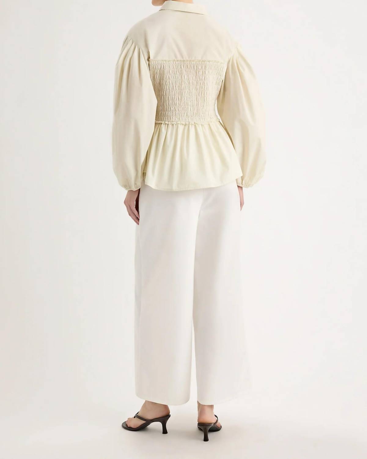 Merlette - Sabina Smocked Puff Sleeves Top