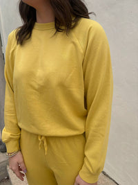 Bobi - Classic Raglan Pullover