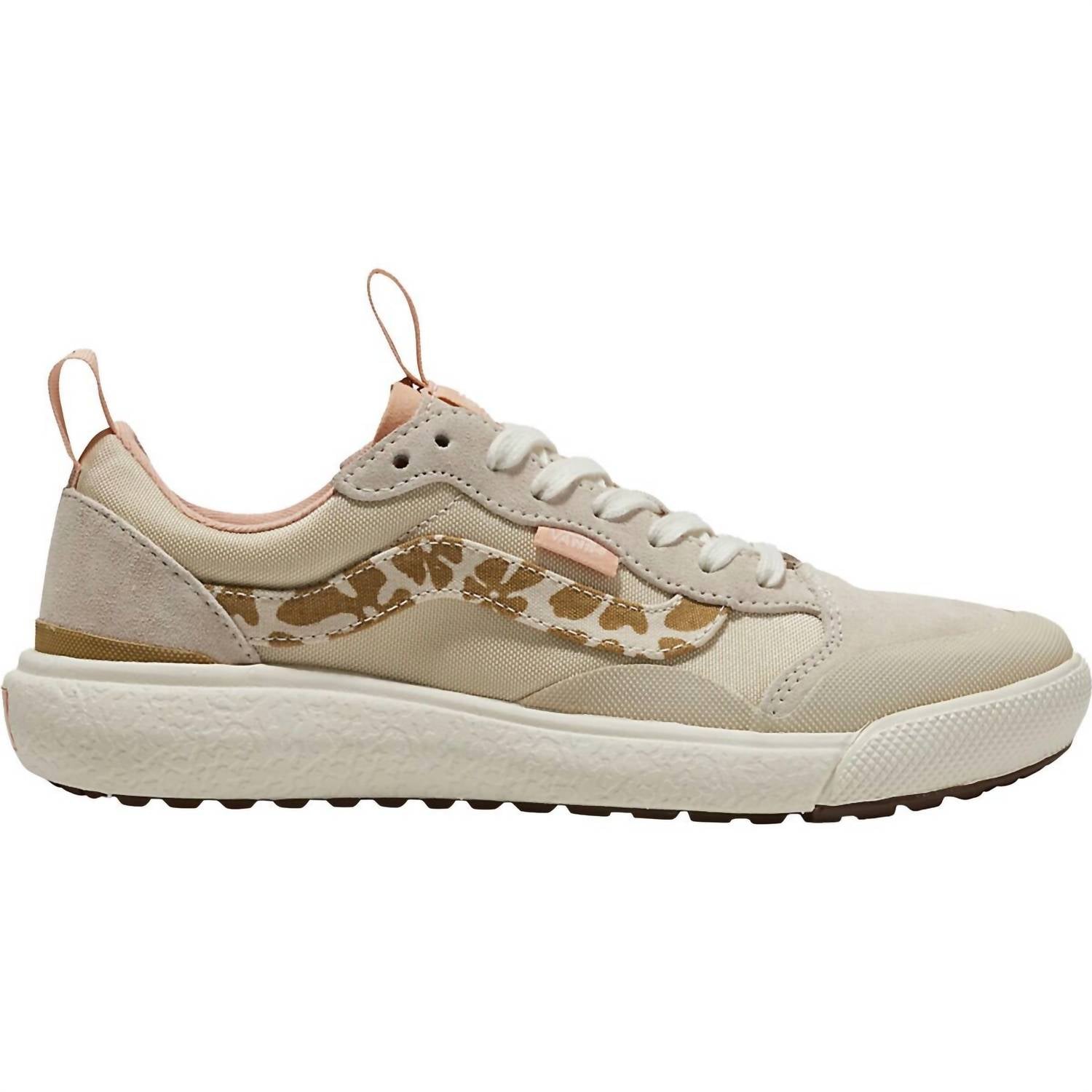Vans - Women's Ultrarange Exo Se Sneaker