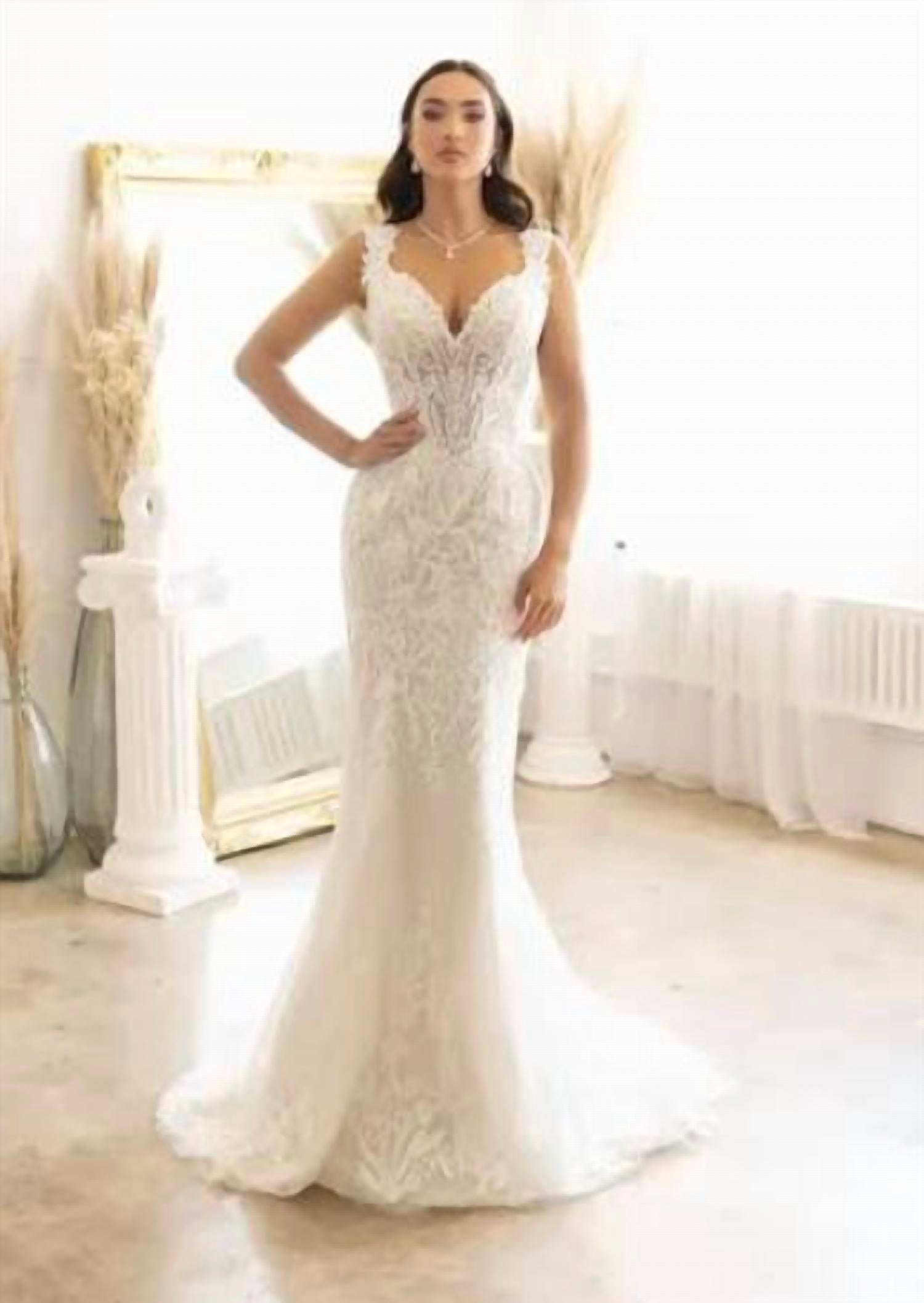 Abby Lane - Fitted Lace Wedding Dress