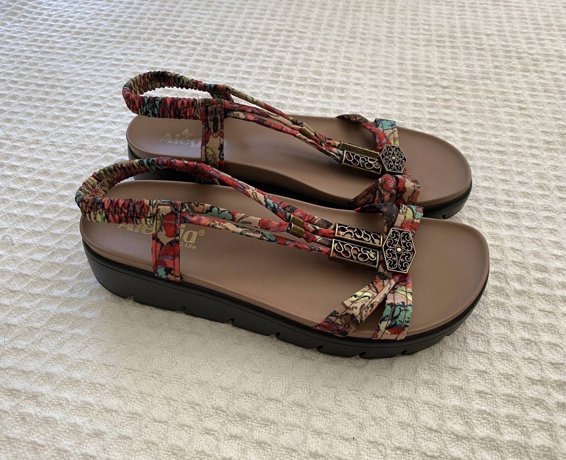 Alegria Women's Roz 39 Sandals in get away tan - women's sandal