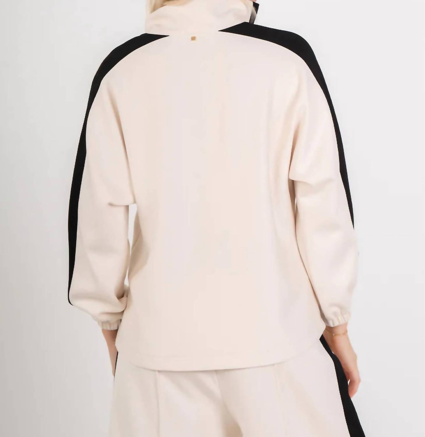 Emily Mccarthy - Poppy Dolman Sleeves Top
