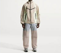 Nike - Men's tech dri-fit woven pants
