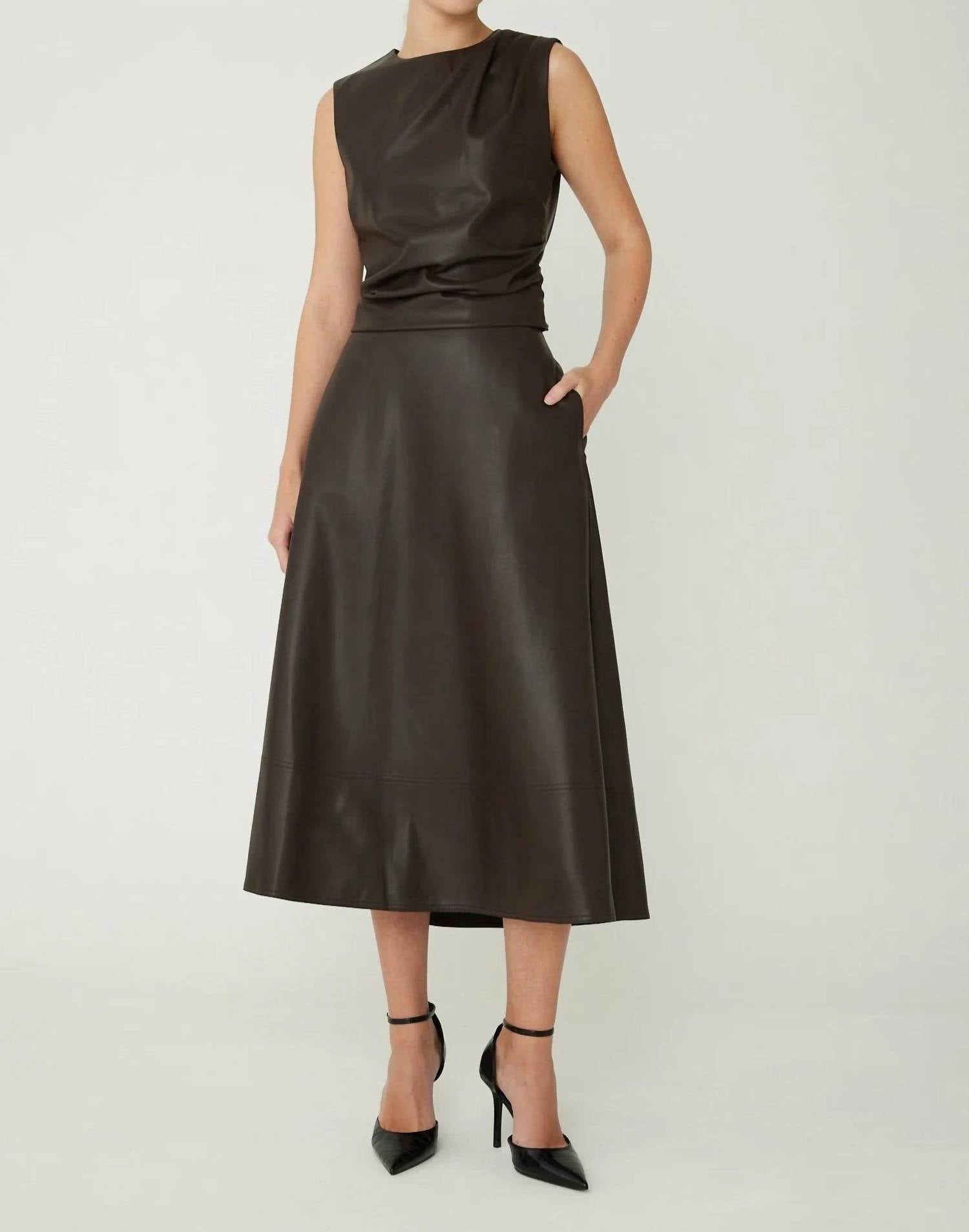 Js71 - Mina Top