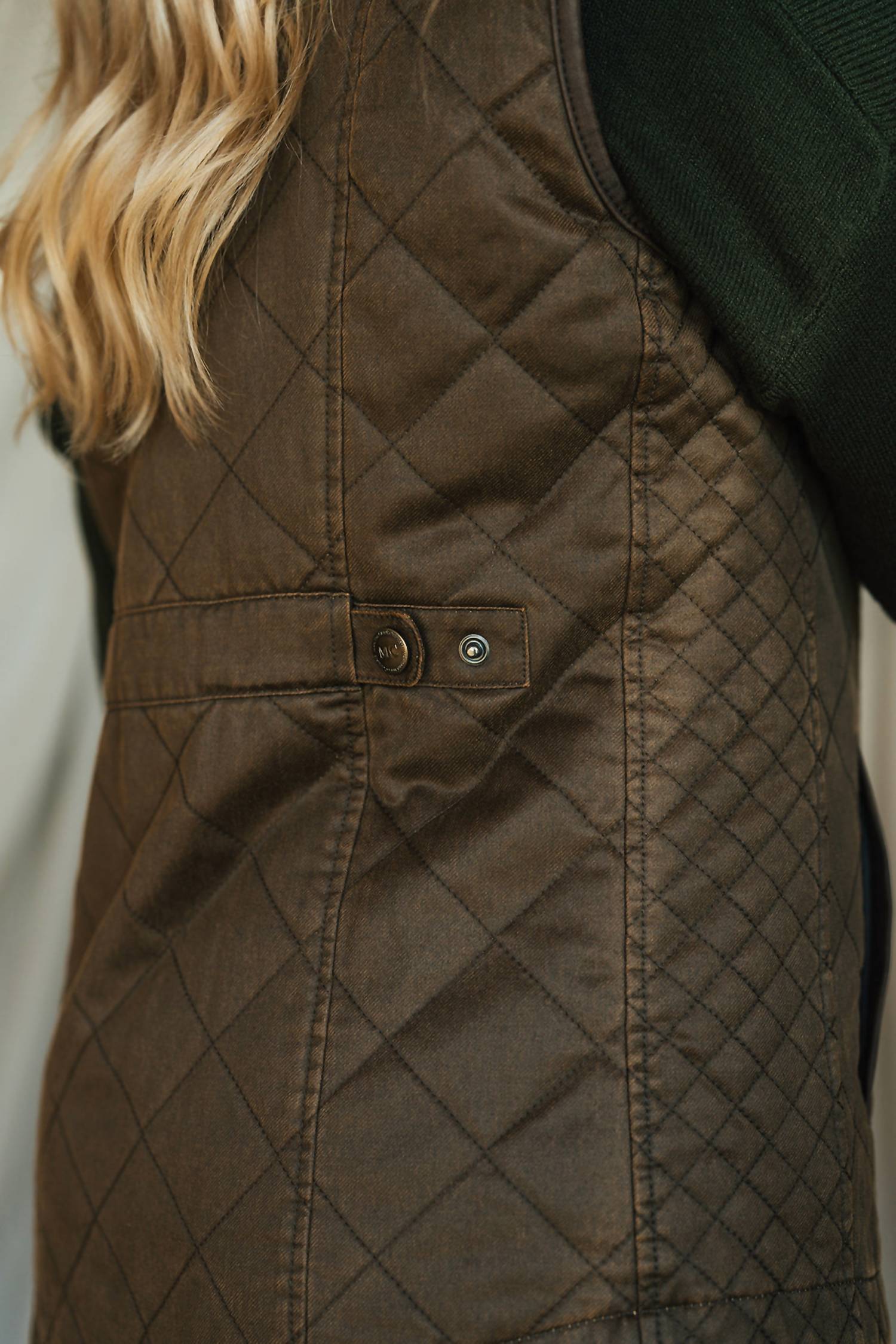 Madison Creek Outfitters - Vista Conceal & Carry Vest