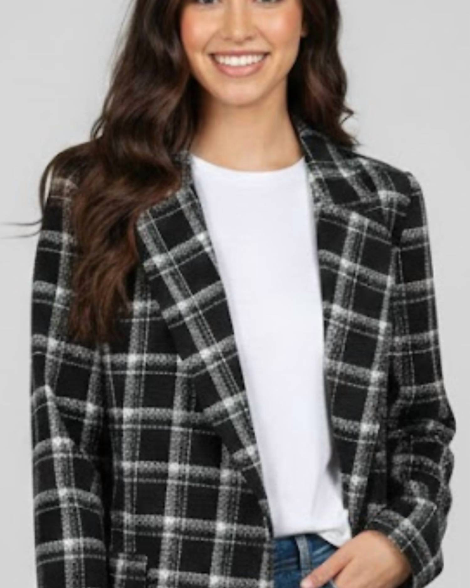 Layerz Clothing - Women's Daphne Plaid Blazer
