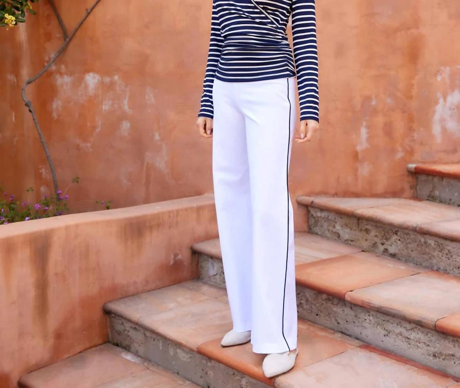 Karen Kane - Contrast Piped Wide-leg Pants