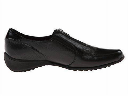 Munro - Women's Berkley Leather Slip On