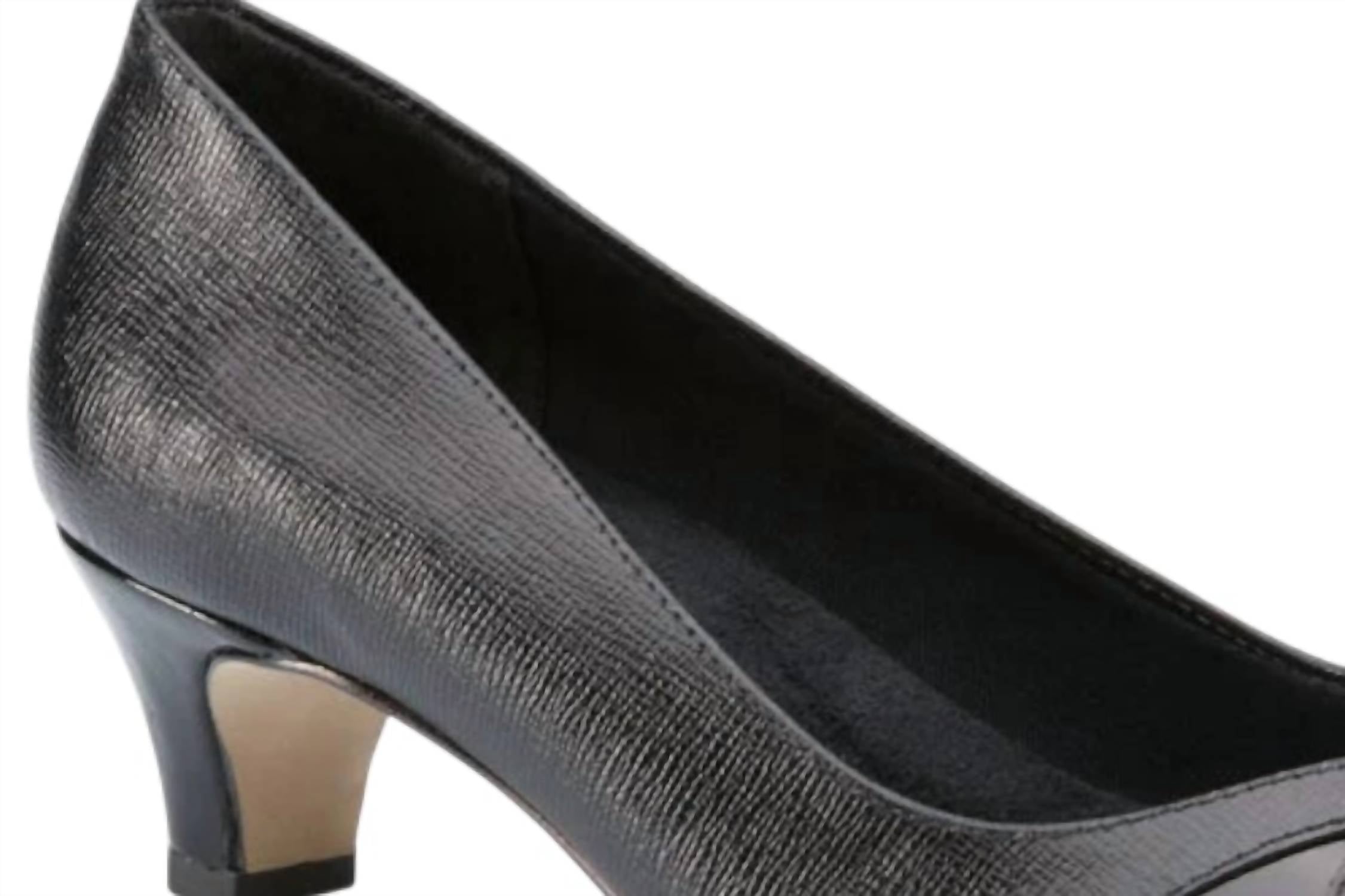 The Walking Cradle Co. - Women's Intro Leather Closed Toe Classic Pumps