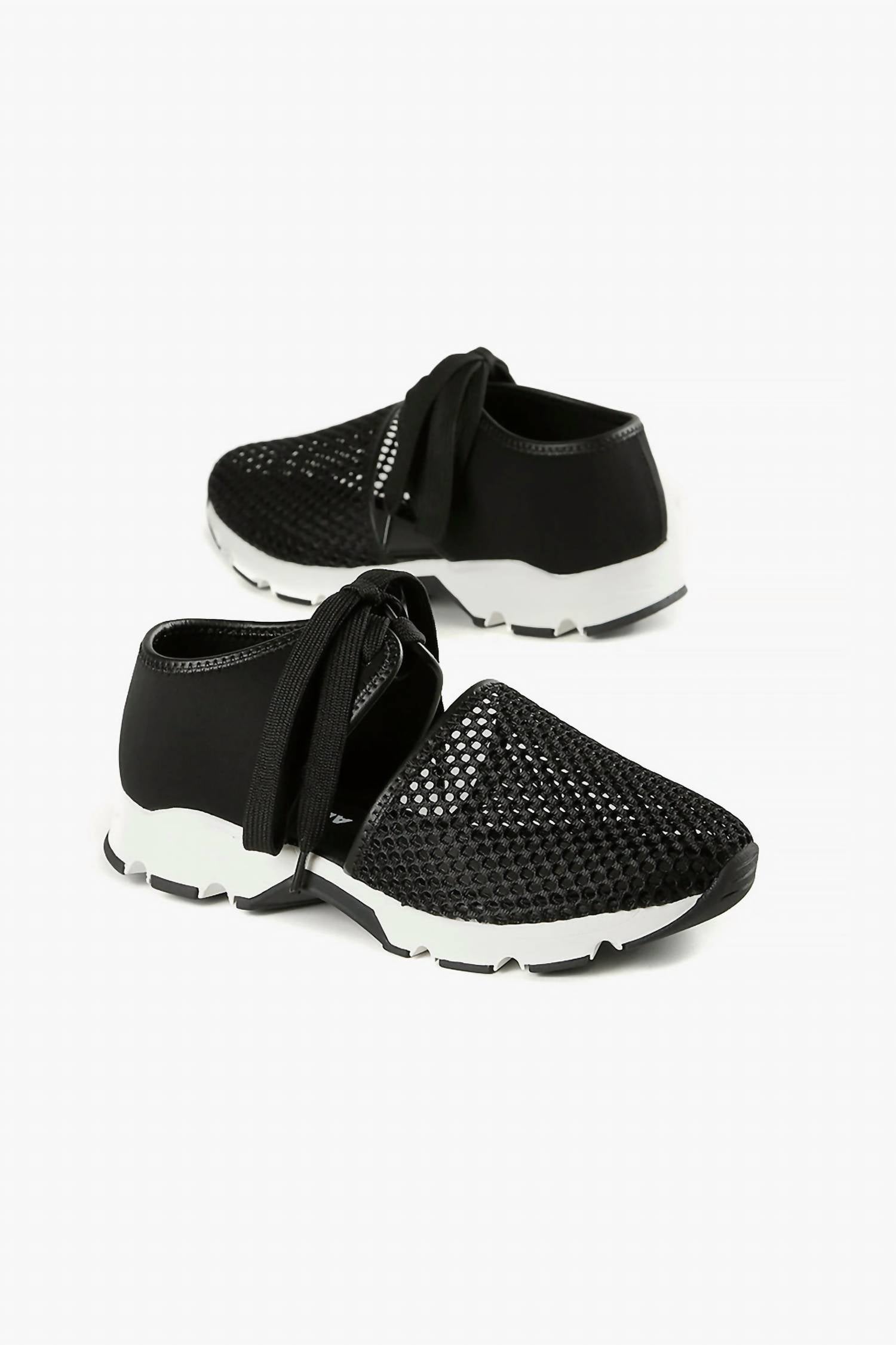 All Black - Women's Amazing Mesh Fashion Sneaker