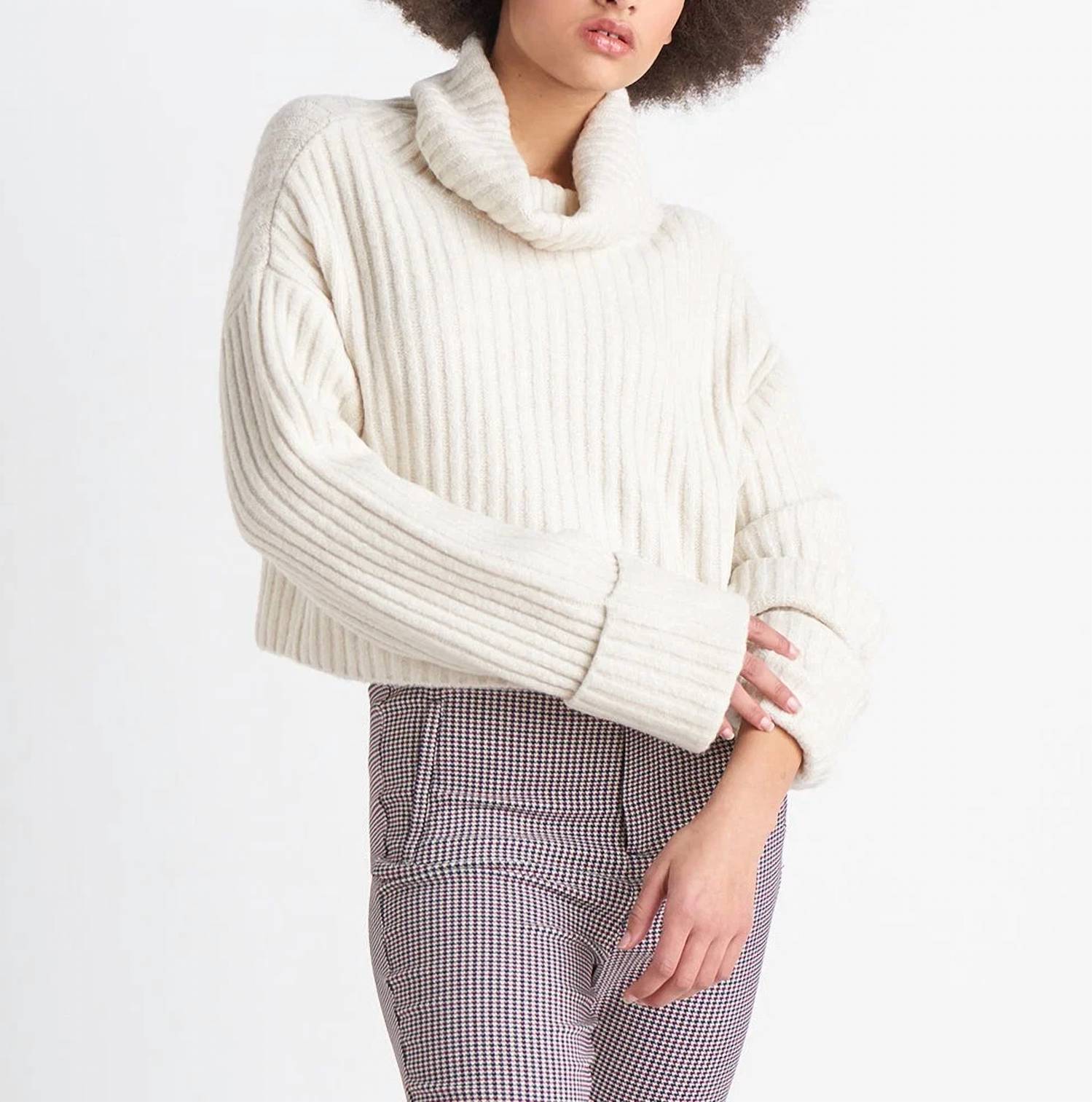 Dex - Turtle Neck Sweater