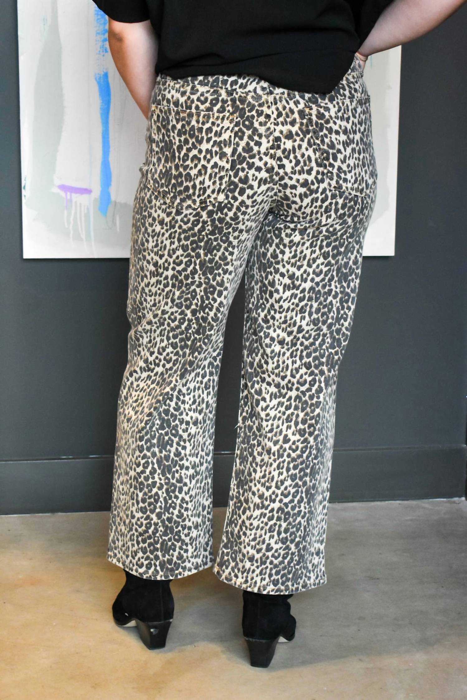 Just Black Denim - Women's High Rise Vintage Straight Pants
