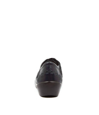Ziera Women's Allsorts Shoe - Wide in navy swirl leather - women's sneaker - detail view