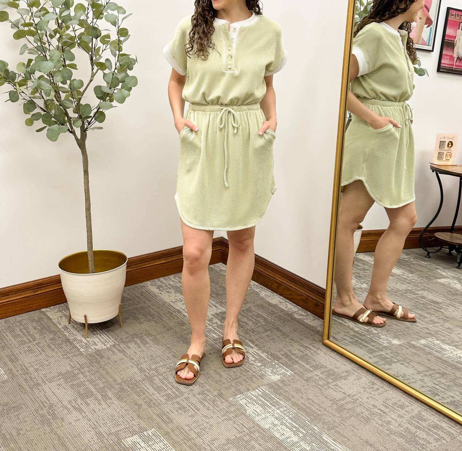 Gilli - Tie Waist Ribbed Mini Dress