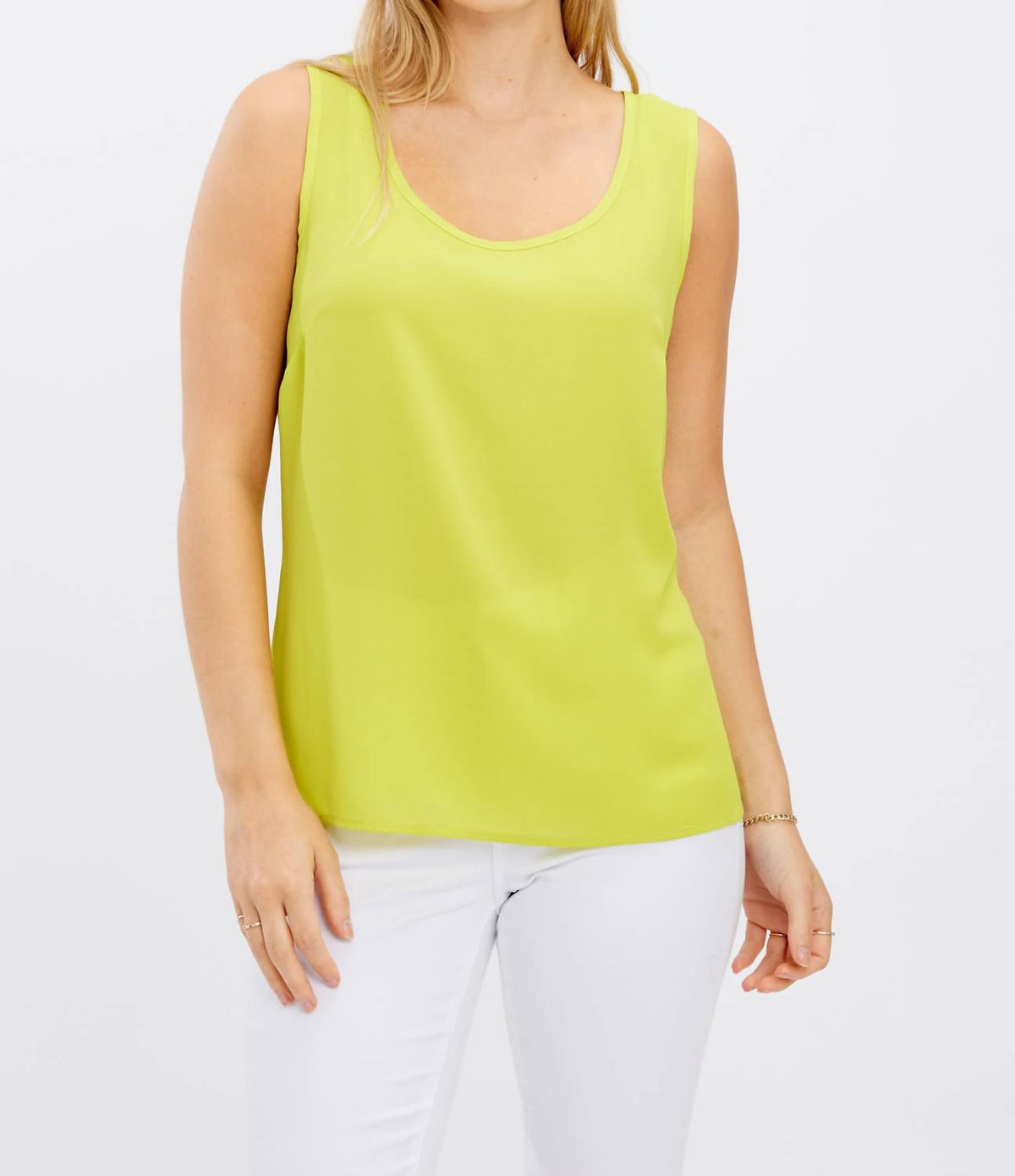 Frank Lyman - Casual Scoop Neck Top