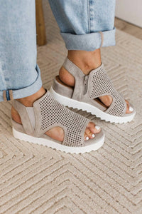Very G - Women's Amy Platform Wedge Sandal