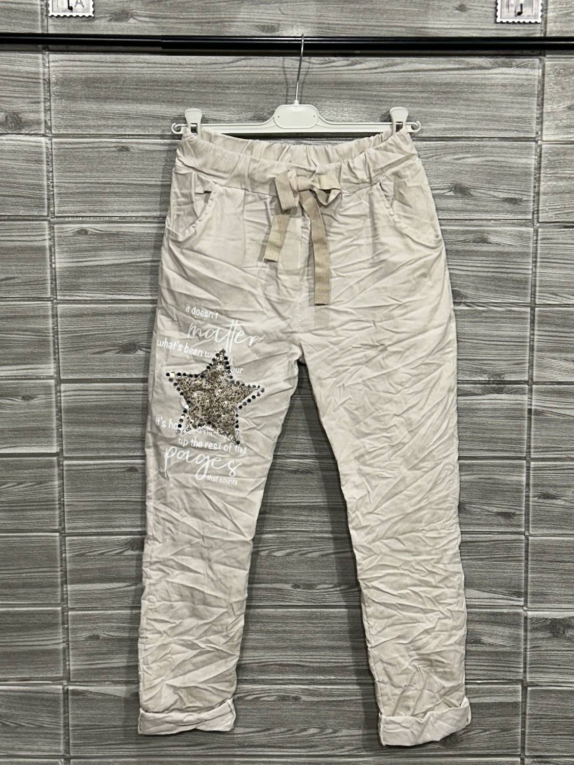 Oz - Women's Embelished Crinkle Jogger