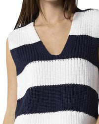Beige Botany - Poppy Knit Vest