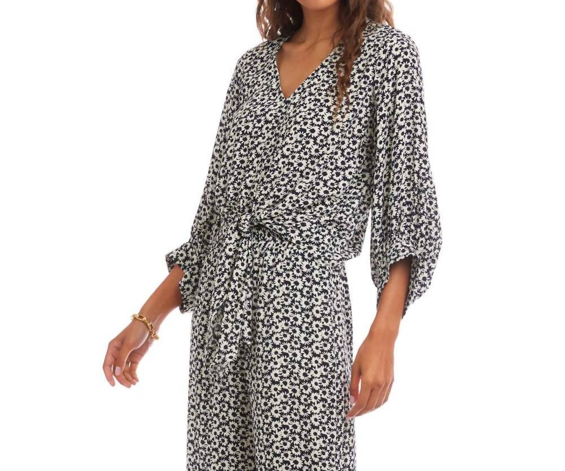 Karen Kane - Blouson Sleeve Tie-Front Top