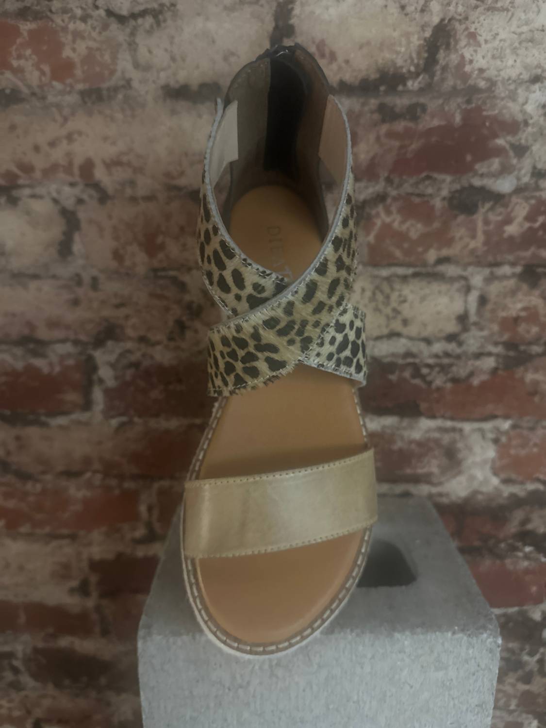 Diba True - Women's Day Timer Sandal