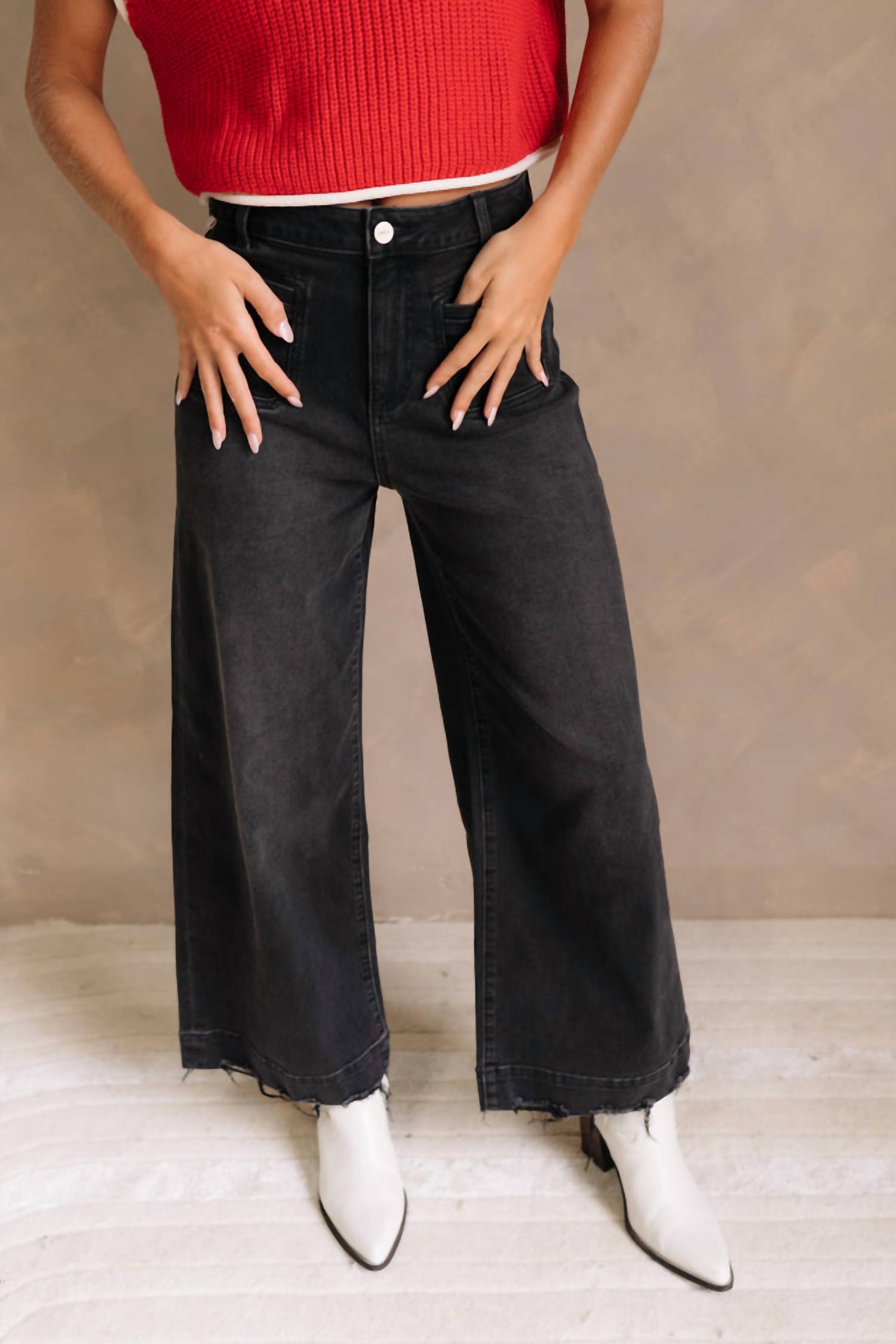 Ceros - High Rise Straight Denim