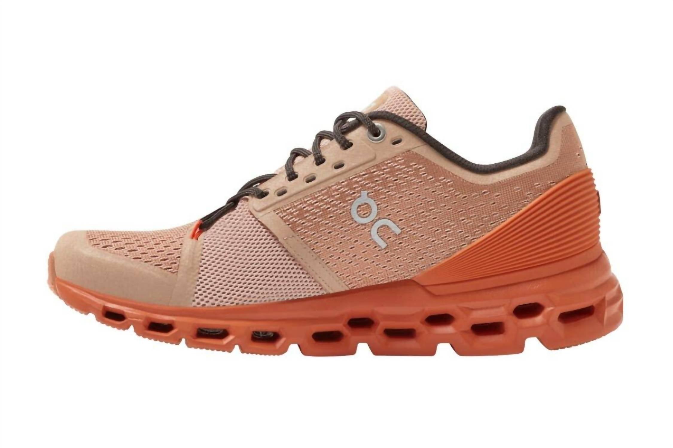 On - Women's Cloudstratus Running Shoe