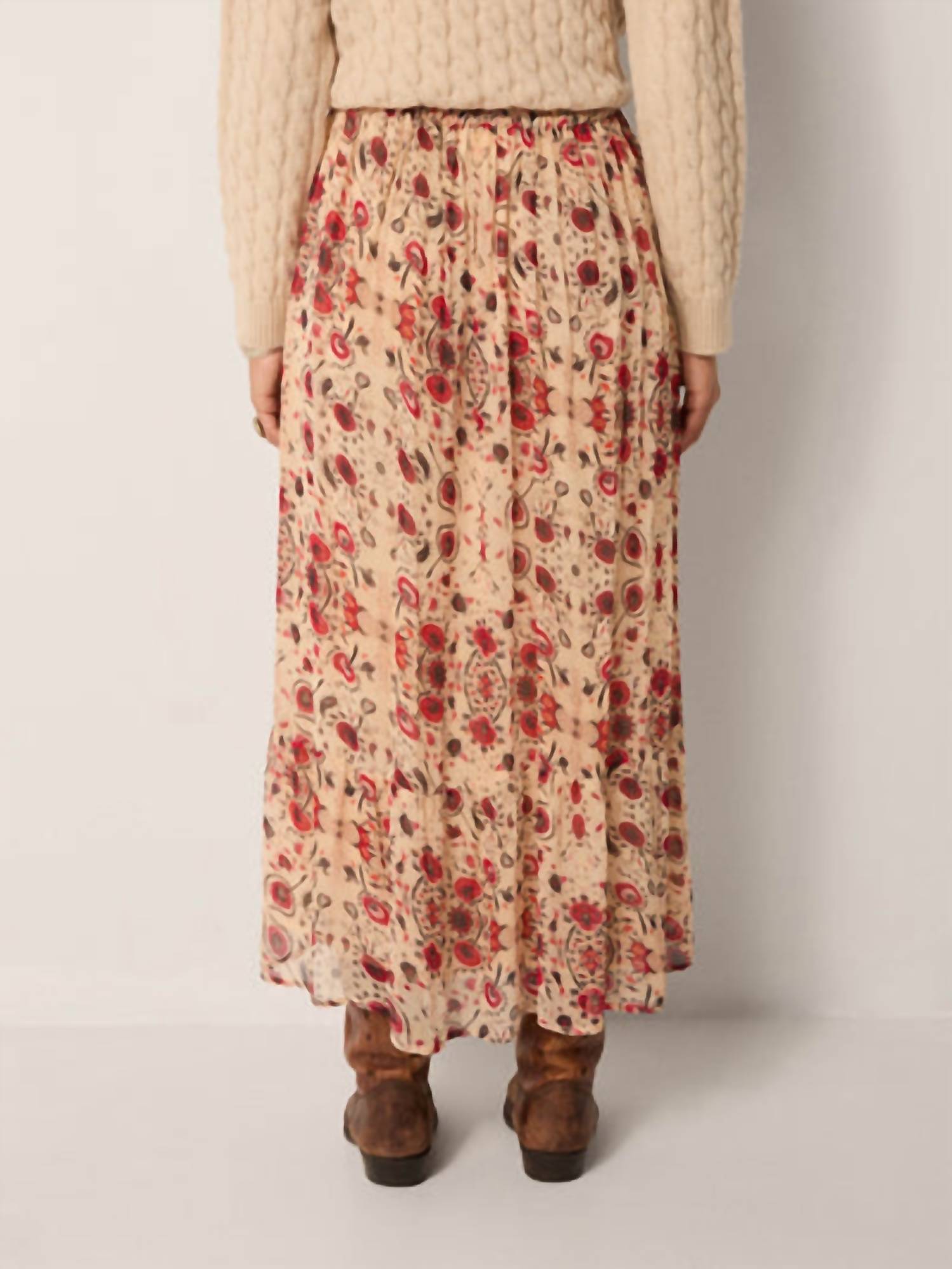 Maison Hotel Simone Skirt in coquillage - women's skirt - detail view