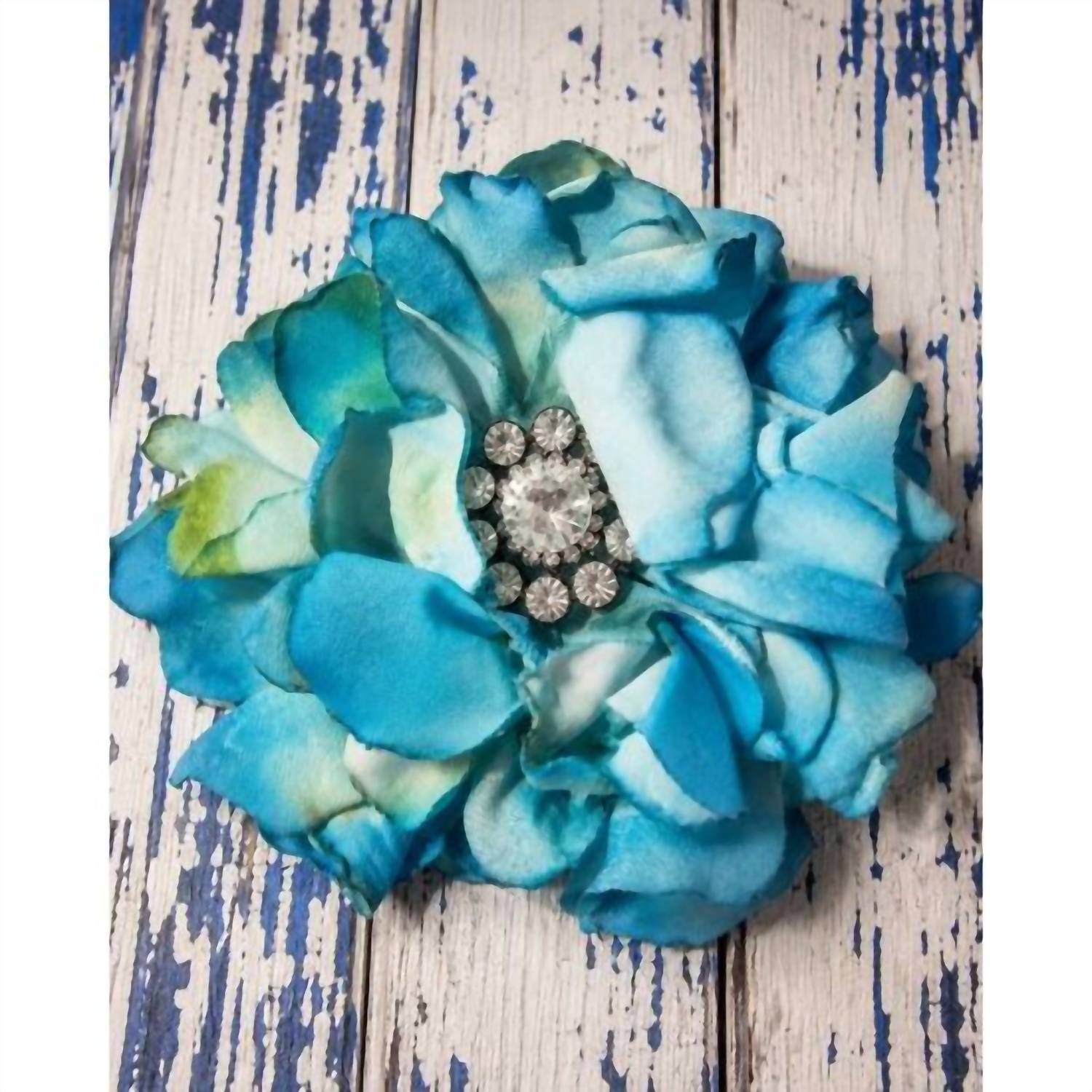 A Rare Bird - Ombre Velvet Flower Brooch Pin