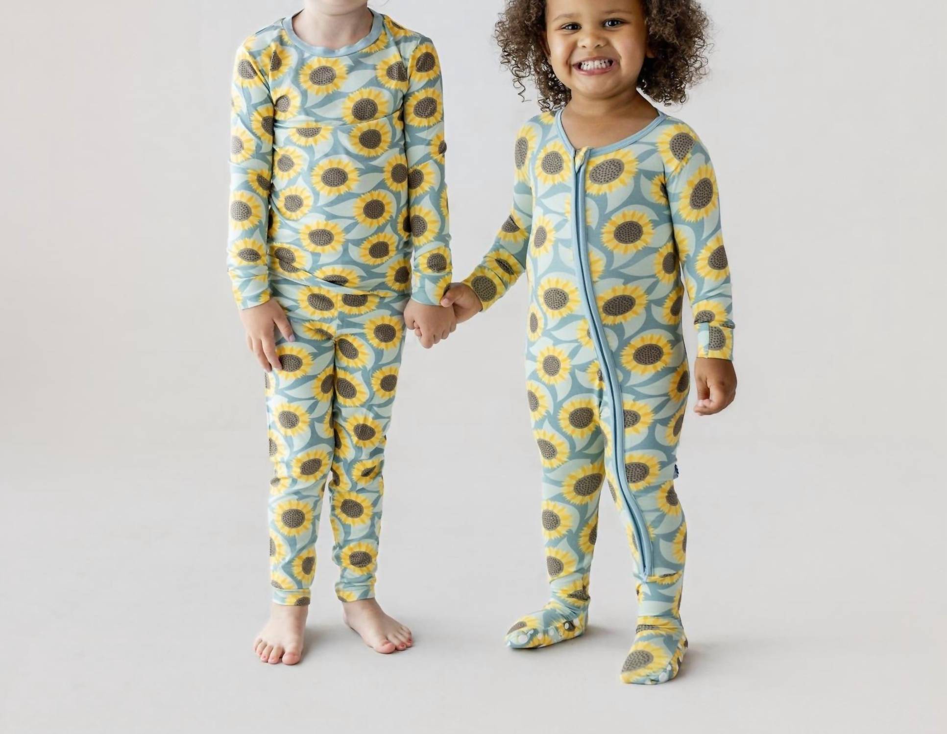 Kickee - Girl's Long Sleeve Pajama Set