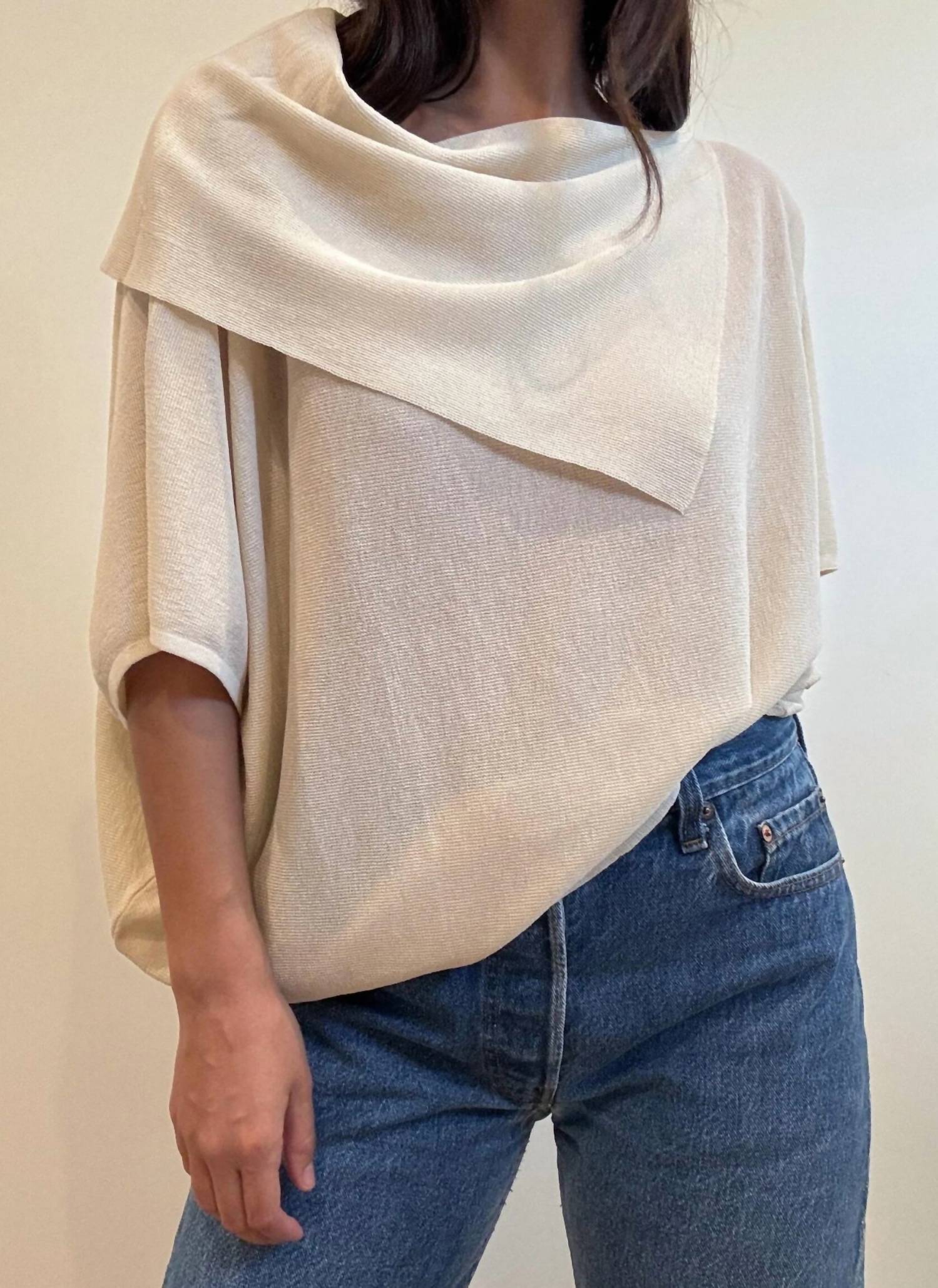 Et Clet - Asymmetrical Neck Sand Top
