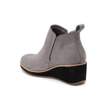 Corkys Footwear - Women's Tomb Suede Booties