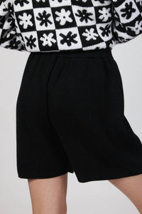 LOUNGE SHORTS