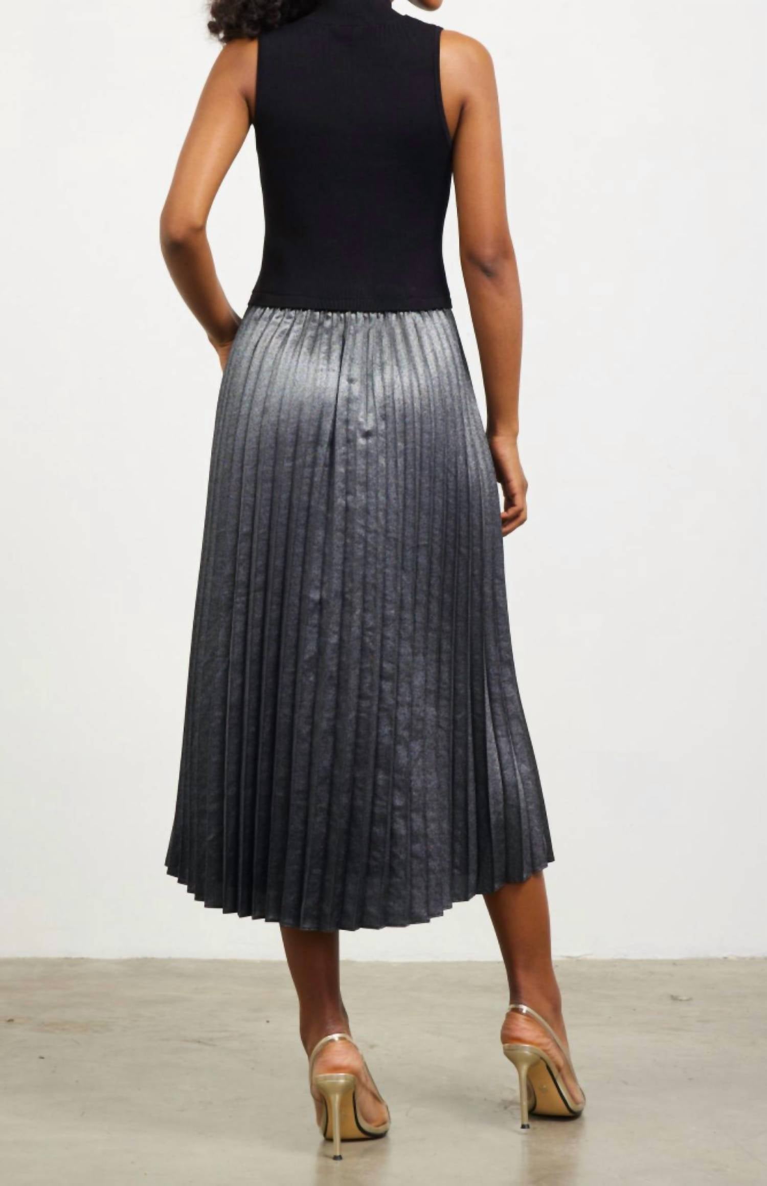Skies Are Blue - Pleated Contrast Mock Neck Dress