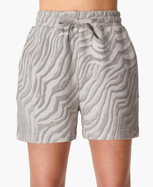 ESSENTIALS SHORTS